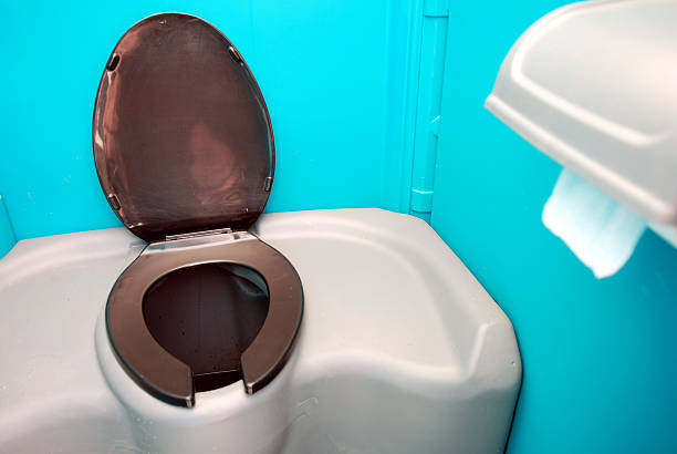 Best Affordable portable toilet rental  in Monterey, TN